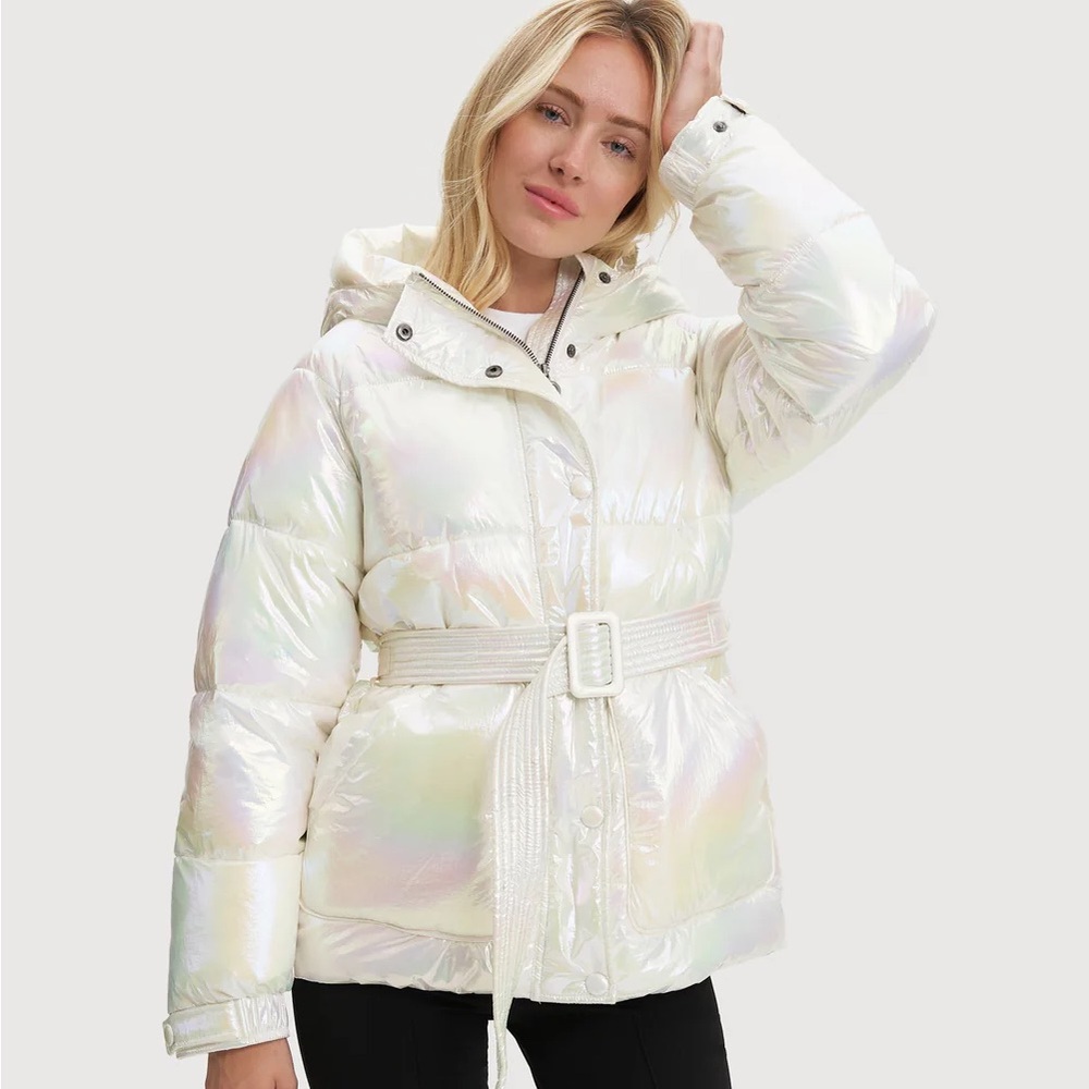 Noize Holographic Bonita Short-Length Puffer NWT Size Large